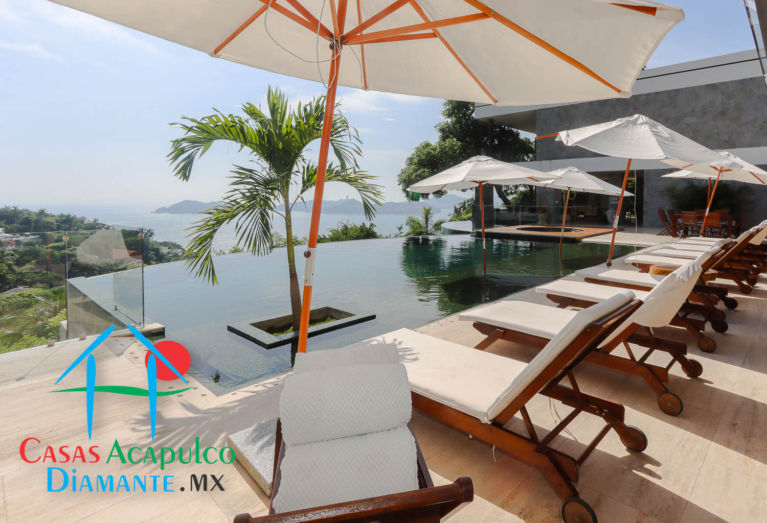 La Roqueta - Alberca y asoleadero 19